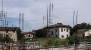 Il rudere di via Cavour a Calcinaia, abbandonato e finito all’asta, sarà riqualificato da una cordata di imprenditori locali