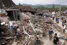 Terremoto in Indonesia, paradiso del turismo. Si temono decine e decine di vittime