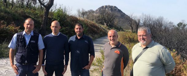 Squadre di operai forestali della Regione Toscana ancora al lavoro per ultimare gli interventi di messa in sicurezza del Monte